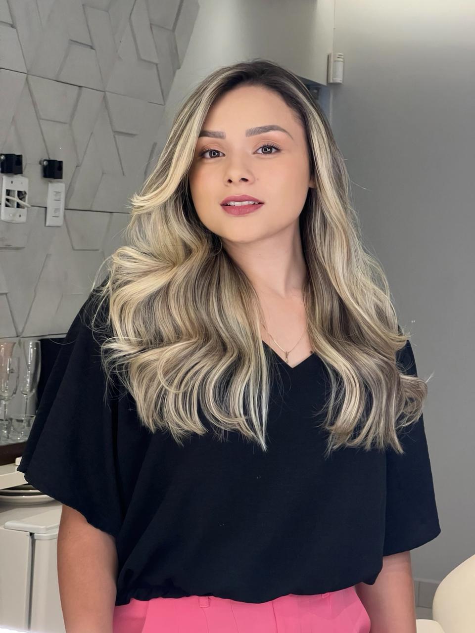 Resultado final - Balayage loiro com movimento